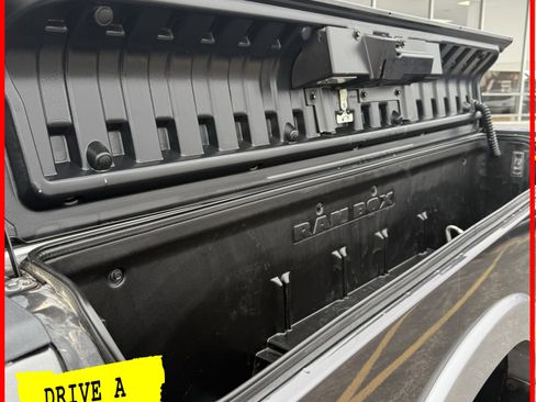 Used 2019 RAM 3500 Laramie image 9