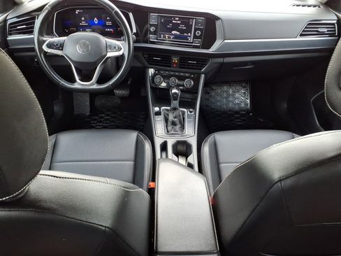 Used 2022 Volkswagen Jetta SE FWD image 10