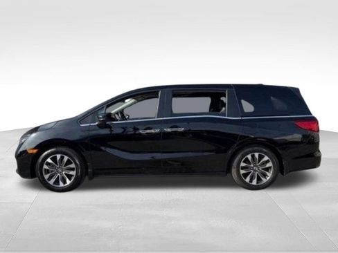 Used 2023 Honda Odyssey EX-L image 5