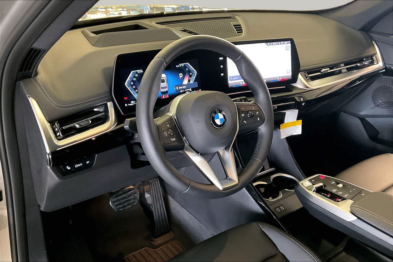 Used 2026 BMW X1 xDrive28i w/ Technology Package AWD/4WD image 8
