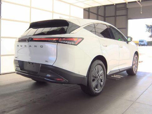 Used 2025 Nissan Murano SL w/ Cargo Package AWD/4WD image 2