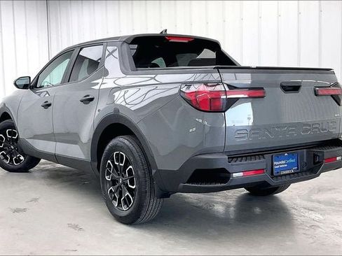 Certified 2022 Hyundai Santa Cruz SEL w/ Cargo Package AWD/4WD image 11