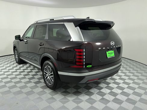 Used 2026 Hyundai Palisade SEL FWD image 3