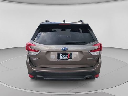 Used 2024 Subaru Forester Premium AWD/4WD image 6