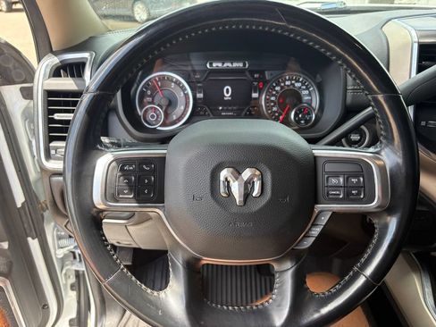 Used 2022 RAM 2500 Laramie AWD/4WD image 12