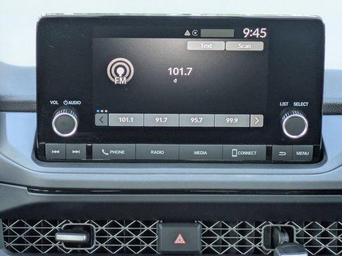 Used 2024 Honda Accord EX image 19