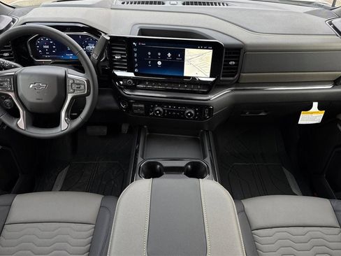 New 2026 Chevrolet Silverado 2500 ZR2 w/ LPO, Dark Essentials Package image 13