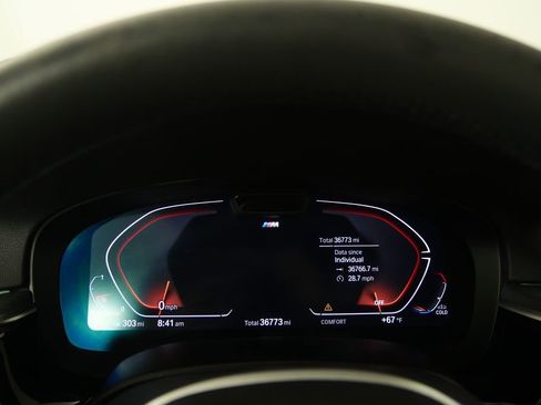 Certified 2023 BMW 540i w/ Executive Package image 19