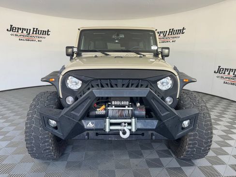 Used 2017 Jeep Wrangler Unlimited Sport w/ Quick Order Package 24S AWD/4WD image 5