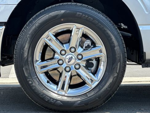 Certified 2025 Ford F150 XLT w/ Equipment Group 301A Standard RWD image 23