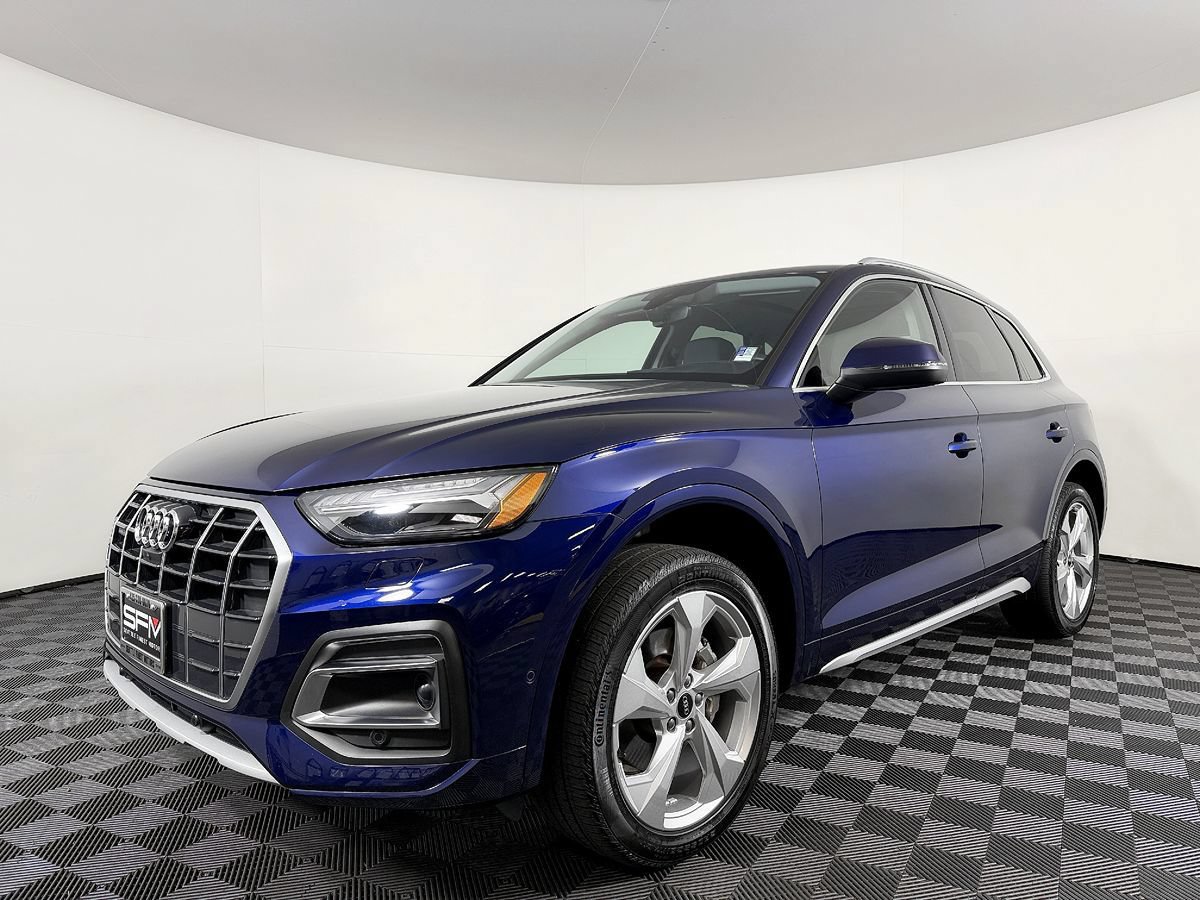 Used 2021 Audi Q5 Prestige w/ Prestige Package AWD/4WD image 2
