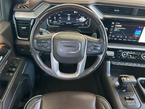 Used 2022 GMC Sierra 1500 Denali AWD/4WD image 14