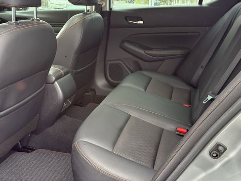 Certified 2021 Nissan Altima 2.5 SR w/ SR Premium Package FWD image 21