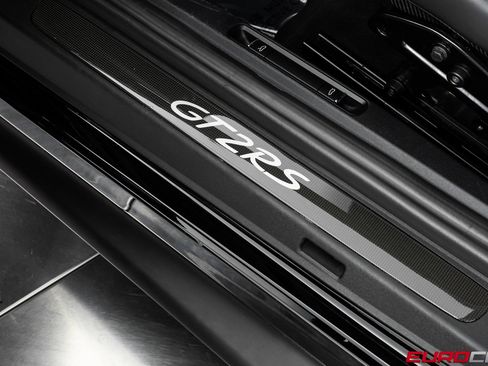 Used 2018 Porsche 911 GT2 RS image 57