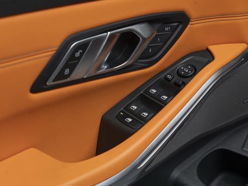 Used 2023 BMW M3 Competition w/ M Carbon Exterior Package image 9