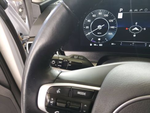 Used 2025 Kia Sportage SX FWD image 24