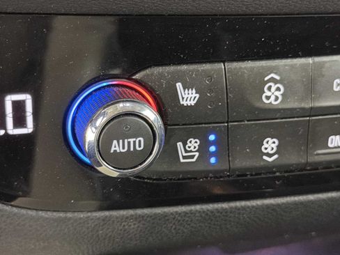 Used 2018 Buick Enclave Premium w/ Trailering Package FWD image 32
