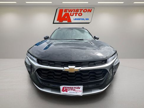 New 2025 Chevrolet Trax LT w/ LT Convenience Package image 29