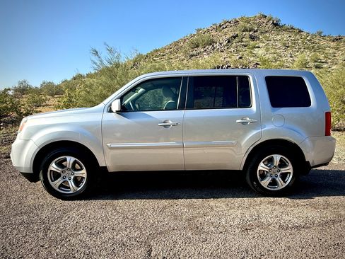 Used 2013 Honda Pilot EX image 3