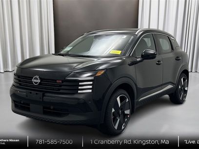 New 2025 Nissan Kicks SR w/ SR Premium Package