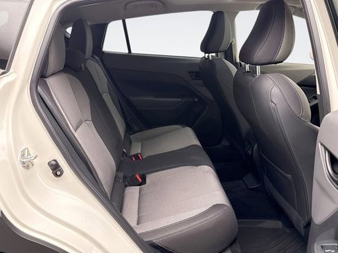 Used 2024 Subaru Crosstrek 2.0i Premium image 18