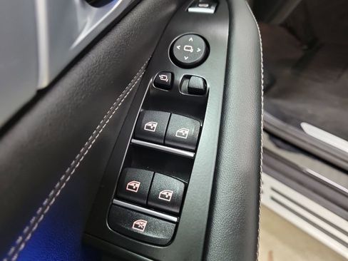 Used 2025 BMW X5 xDrive50e image 24