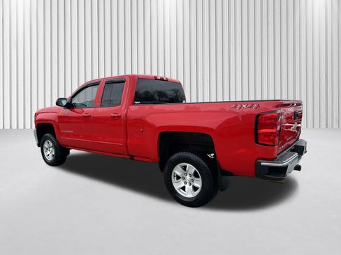 Used 2019 Chevrolet Silverado 1500 LT AWD/4WD image 2