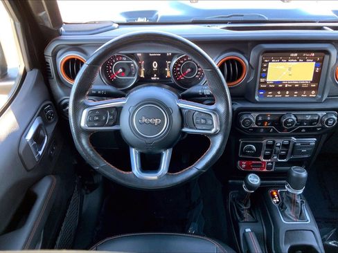 Certified 2021 Jeep Gladiator Mojave image 5