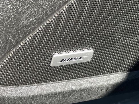 Used 2023 Chevrolet Equinox Premier AWD/4WD image 14