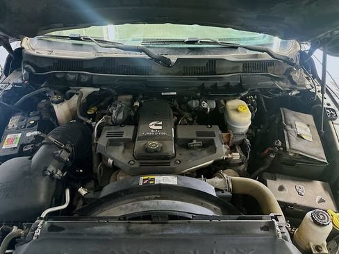 Used 2014 RAM 2500 Tradesman w/ Chrome Appearance Group AWD/4WD image 27
