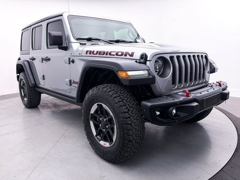 Used 2018 Jeep Wrangler Unlimited Rubicon w/ Steel Bumper Group image 9