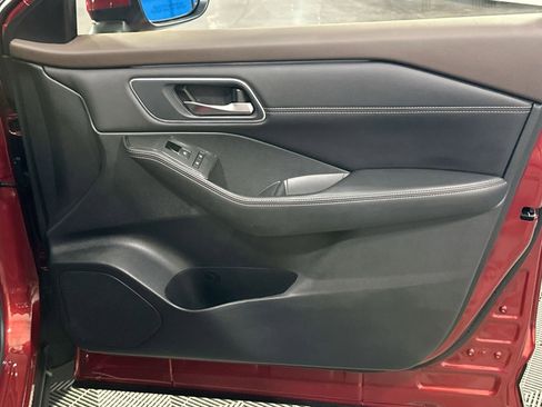 Used 2023 Nissan Rogue Platinum w/ Platinum Premium Package image 34