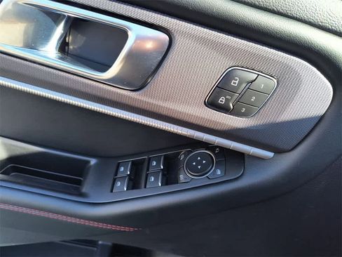 Used 2025 Ford Explorer ST-Line w/ Premium Package image 13