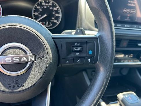 Used 2024 Nissan Rogue SV AWD/4WD image 22