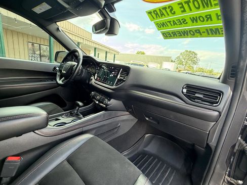 Used 2021 Dodge Durango R/T w/ Blacktop Package RWD image 21