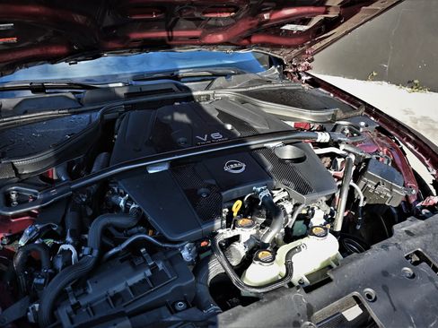 Used 2024 Nissan Z Performance w/ Floor Mat Package image 22