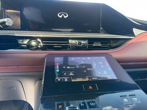 Certified 2026 INFINITI QX80 Autograph w/ Premium Cargo Package AWD/4WD image 23