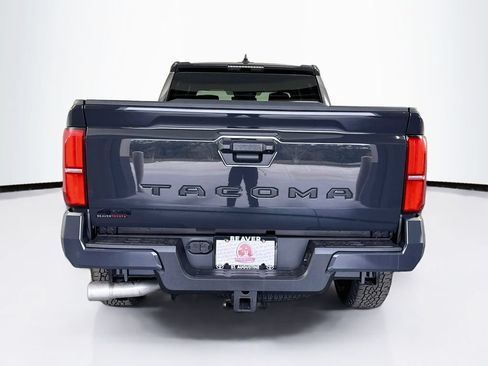 Used 2026 Toyota Tacoma TRD Off-Road AWD/4WD image 8