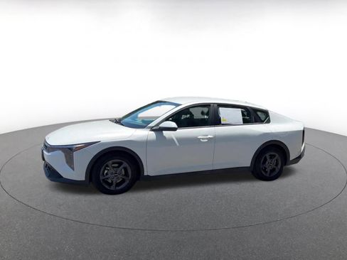 Used 2025 Kia K4 FWD image 9