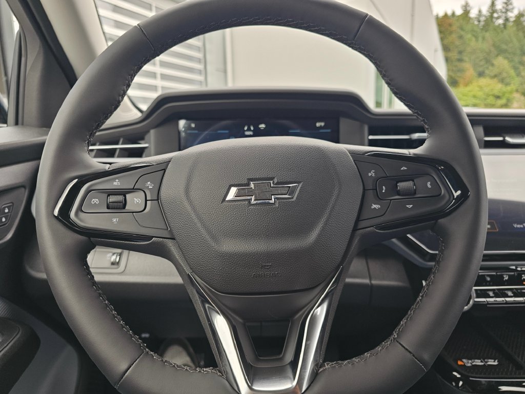 New 2027 Chevrolet Bolt RS w/ Technology Package FWD image 26