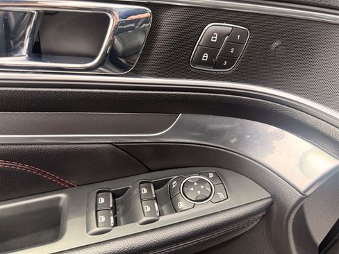 Used 2019 Ford Explorer Sport w/ Equipment Group 401A AWD/4WD image 9