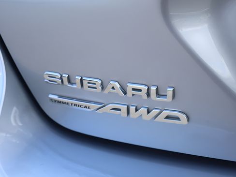 Used 2024 Subaru Crosstrek 2.0i w/ Crosstrek Mirror Package AWD/4WD image 27