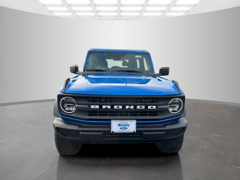 New 2025 Ford Bronco Base w/ Sasquatch Package image 2
