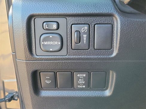 Used 2019 Toyota 4Runner SR5 image 29