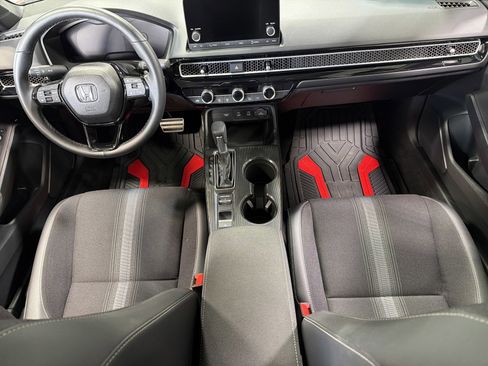 Used 2025 Honda Civic Sport image 10