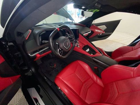 Used 2021 Chevrolet Corvette Stingray Premium Conv w/ Z51 Performance Package RWD image 14