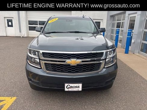 Used 2019 Chevrolet Suburban LT AWD/4WD image 3