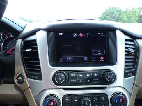 Used 2015 GMC Yukon XL SLT w/ Open Road Package AWD/4WD image 21
