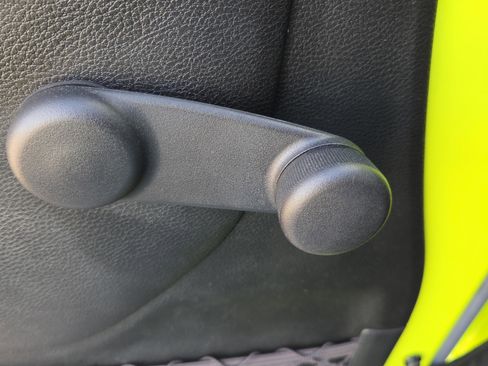 Used 2017 Jeep Wrangler Unlimited Sport image 18