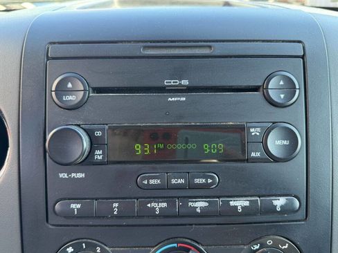 Used 2006 Ford F150 XLT image 22